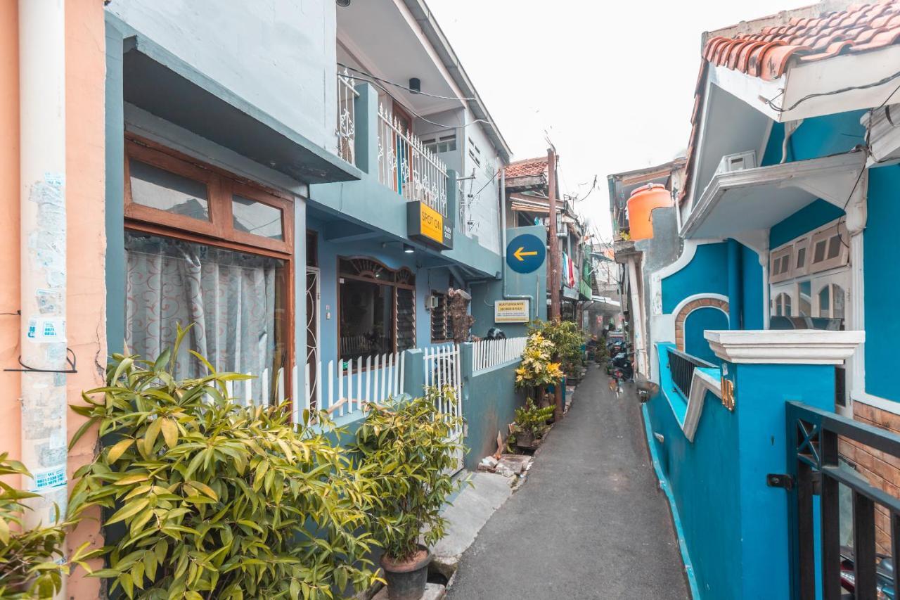 جاكرتا Spot On 2033 Kayumanis Homestay Syariah المظهر الخارجي الصورة